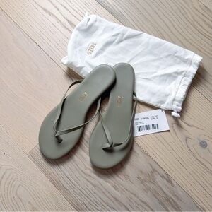 Tkees sandal Lily vegan not leather matte green us7 eur38(feel like just37)